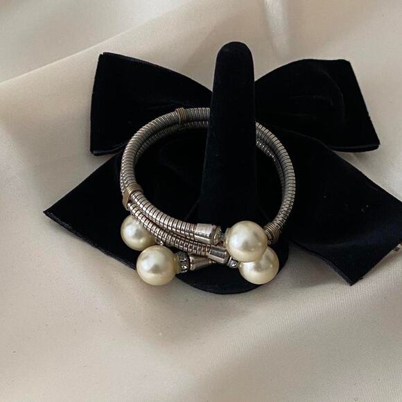 Vintage bracelet wrap around retro expandable silver (not tested) pearl cubic - Picture 6 of 8